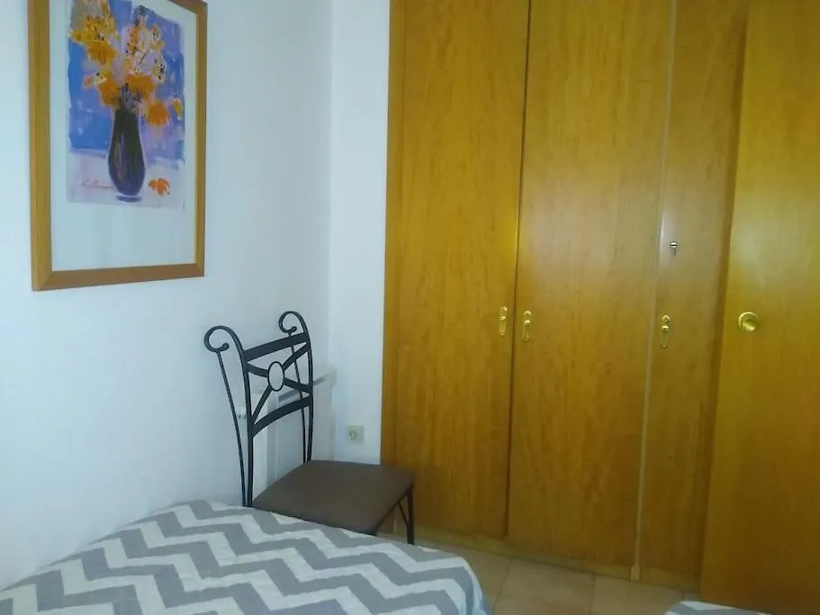אמפוריבראבה Apparemment T3 De 6 Places En Bord De Mer